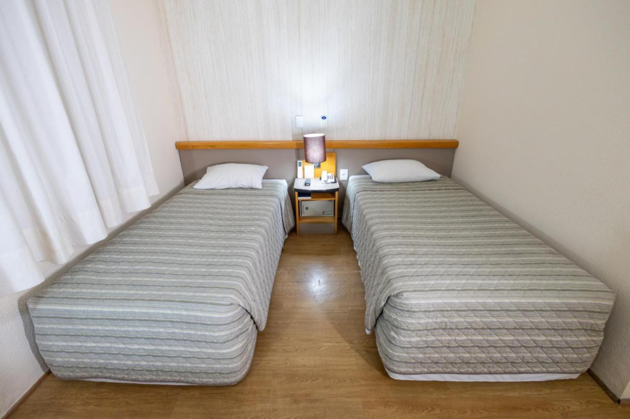 Sables Hotel Guarulhos Bagian luar foto
